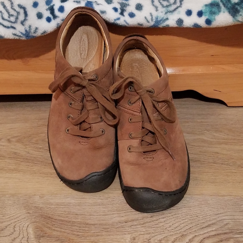 EUC Keen Lace-up 7.5